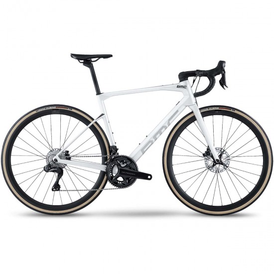 2022 BMC Roadmachine One Road Bike 2022 BMC Roadmachine One Road Bike