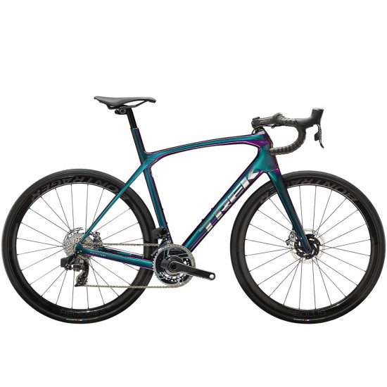 2022 Trek Domane SLR 9 eTap Road Bike 2022 Trek Domane SLR 9 eTap Road Bike