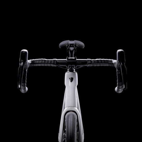 2024 Trek Domane SL 7 Gen 4 Road Bike 2024 Trek Domane SL 7 Gen 4 Road Bike