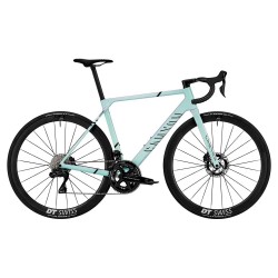 2025 Canyon Ultimate CFR Di2 Road Bike
